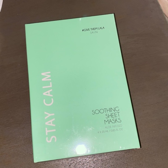 NWT #GIVE THEM LALA Stay Calm Soothing Aloe Face Sheet Masks - Picture 3 of 4